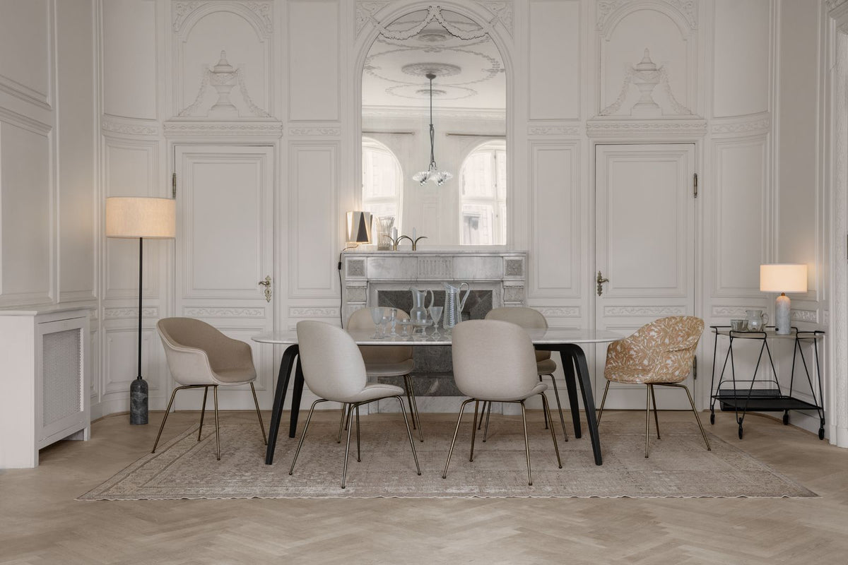 Gubi outlet marble table