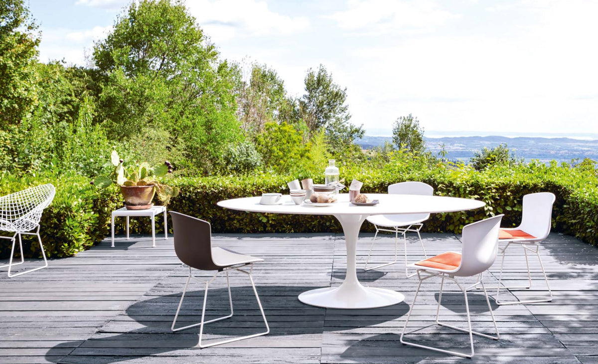 Outdoor shop tulip table