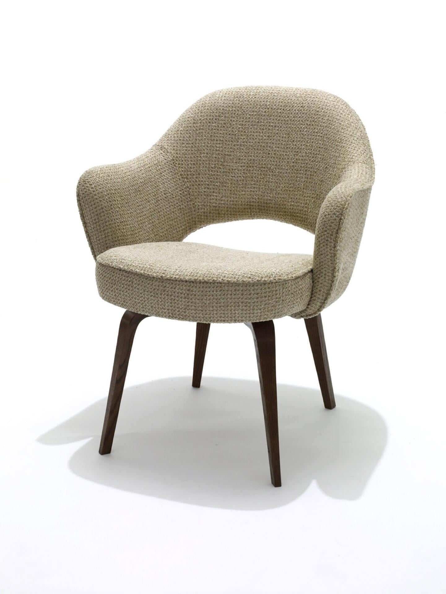 Eero saarinen conference 2025 chair